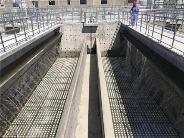 V 型濾池 V 型濾池